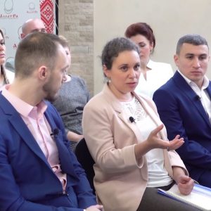 Игра профессионалов — беседы психологов на тему сознания, контроля мыслей и практического опыта в работе над собой и с пациентами. Фильм 1